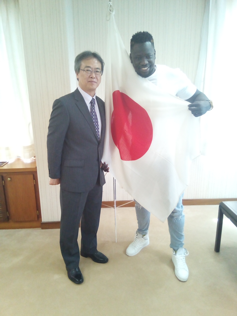 画像名