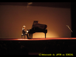 平井元喜氏ピアノコンサート（実施報告）
